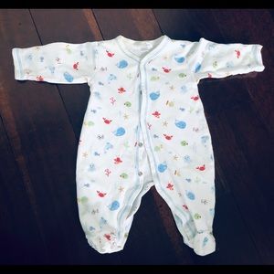 Kissy kissy onesie
